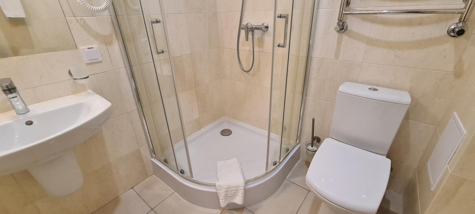 Optima Sumy Hotel Buitenkant foto