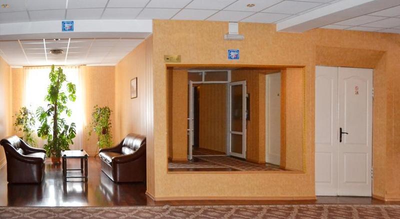 Optima Sumy Hotel Buitenkant foto