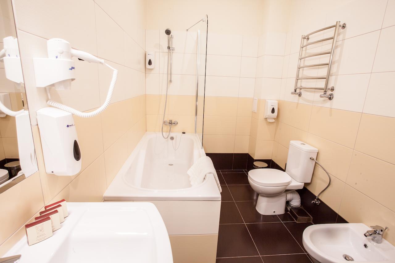 Optima Sumy Hotel Kamer foto