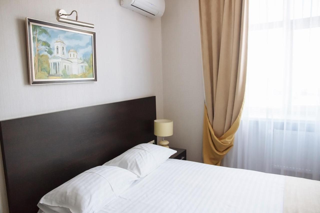 Optima Sumy Hotel Buitenkant foto
